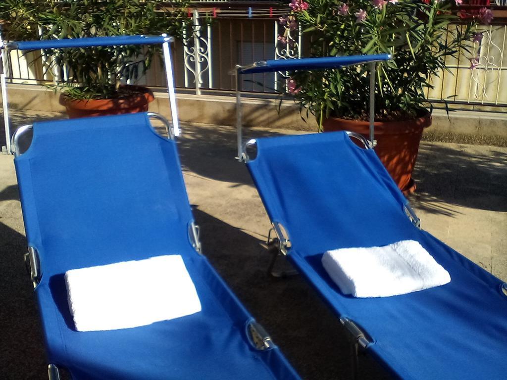 Il Terrazzo Di Oleandri Appartement Bagheria Kamer foto