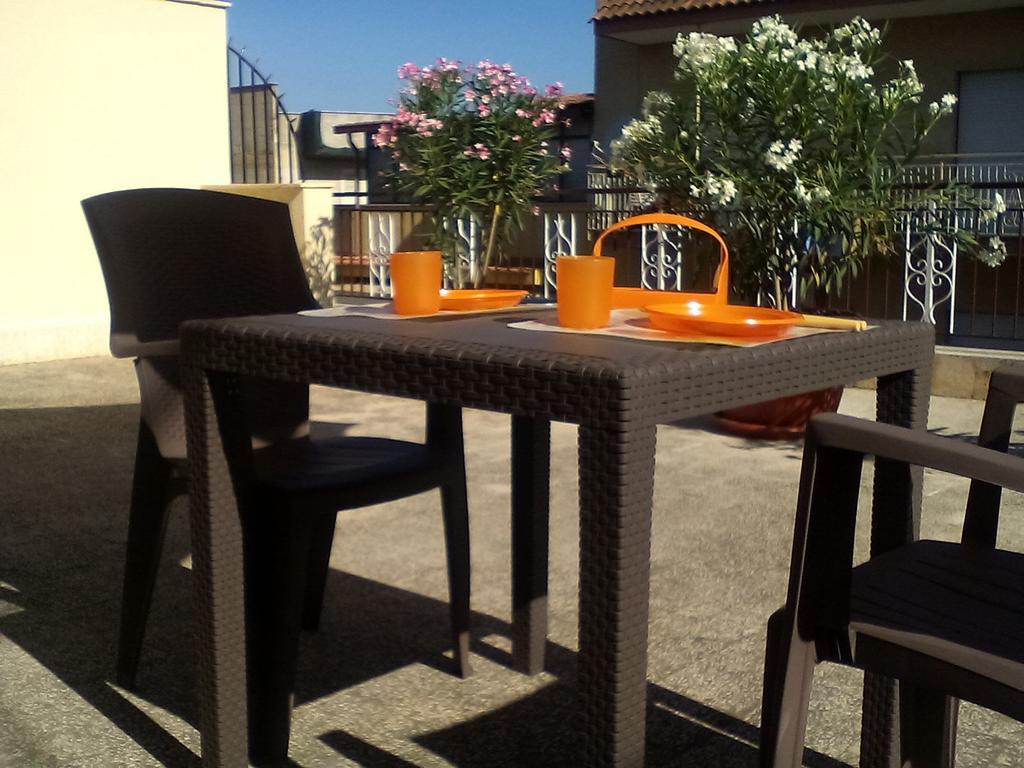 Il Terrazzo Di Oleandri Appartement Bagheria Kamer foto